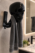 🎭 Black Knight Skull Helmet Stand – Dunkler Ritter-Schädelhelmständer